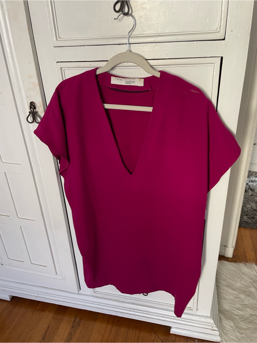 Iro Fuchsia V-Neck Short Sleeve Tunic